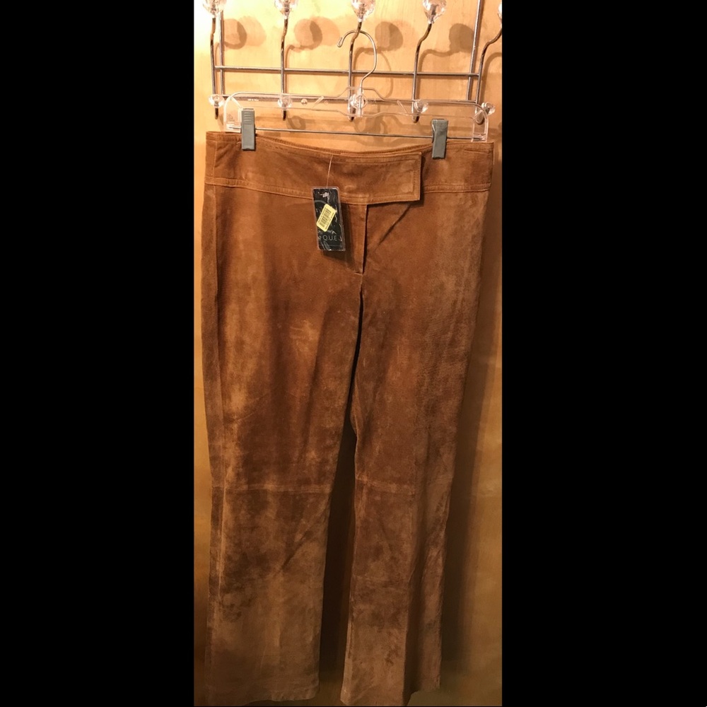 Que suede pants